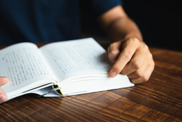 客服如何解決客戶投訴?(處理客戶投訴的三個技巧)