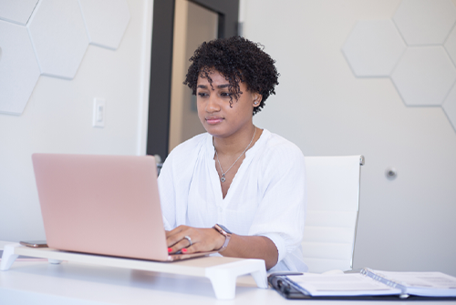 做電話客服怎么樣？要求是什么？