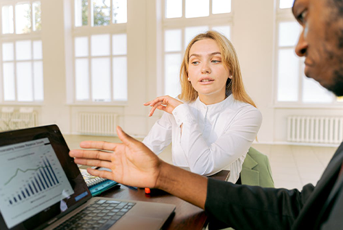 如何選擇呼叫中心系統？（挑選呼叫中心系統要注意哪些方面？）