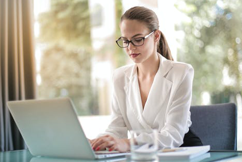 如何選擇呼叫中心？挑選指標是什么？