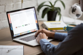 為什么企業(yè)會選擇使用在線客服系統(tǒng)？有哪些好處？