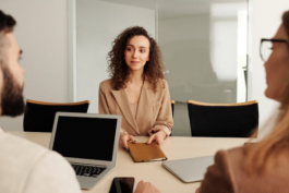 面試技巧和注意事項(面試自我介紹的技巧)