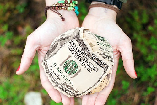 做拼多多客服外包要多少錢？怎么收費？