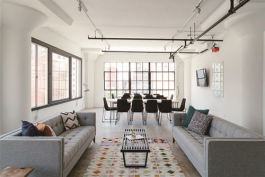 小紅書網店選擇托管客服的注意事項