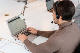 快手電商該怎么找靠譜的外包客服公司?