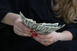 如何看拼多多客服外包公司正不正規?靠不靠譜?