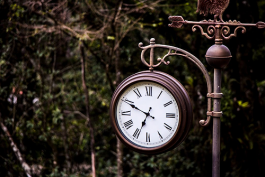 拼多多店鋪的客服外包給專業服務公司有什么好處?