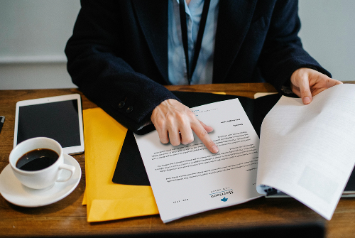 抖店客服外包合同怎么簽？有哪些步驟？