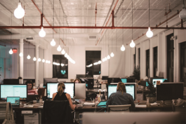 雙十一促銷節網店商家可以把客服工作外包出去嗎？