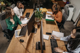 探討抖音商家外包客服服務的理由是什么？