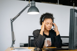 正規(guī)電話客服外包團隊的服務(wù)技巧有哪些?