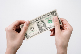 正規異地淘寶網店售前售后客服外包大概要多少錢?