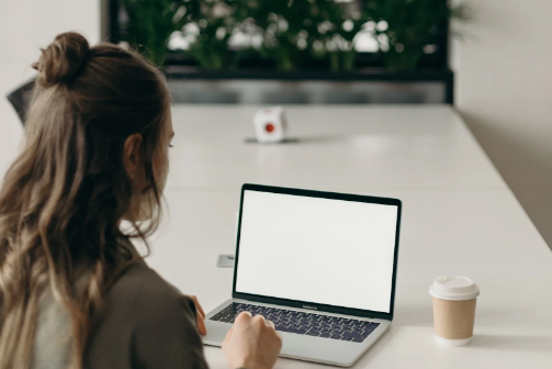 優秀的店鋪外包客服具備哪些知識