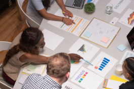 關(guān)于客服外包供應(yīng)商的介紹