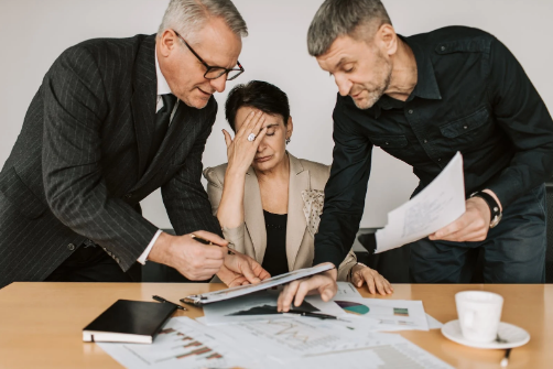 簽客服外包合同需要防備出現哪些問題