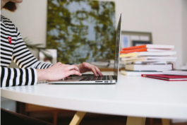 呼叫中心客服外包行不行?有什么作用