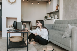 拼多多客服外包貴不貴