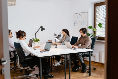 專業客服外包公司和普通客服公司的對比