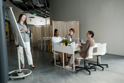 客服外包公司應(yīng)該怎么安排客服進(jìn)行培訓(xùn)