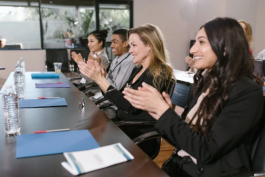 優(yōu)質的客服托管服務商是如何服務客戶的