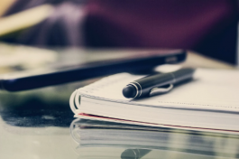 網(wǎng)店選擇客服外包時(shí)需要關(guān)注的幾個(gè)問題