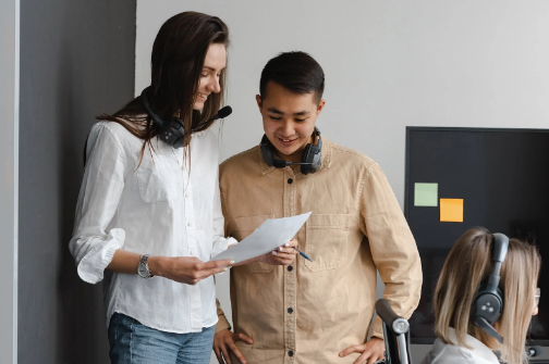 外包客服該怎么跟客戶聊天