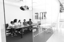 選擇電商客服外包的原因