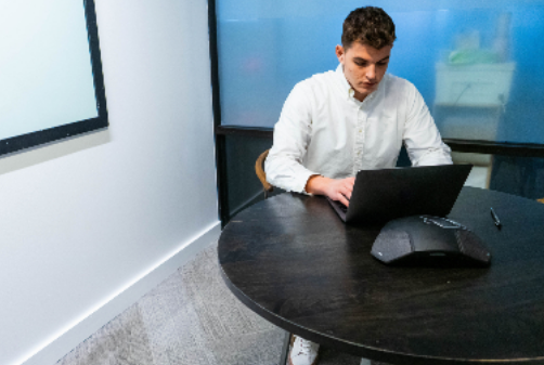 一名優(yōu)秀的金牌客服應(yīng)該是什么樣的？