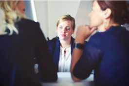 電商客服如何應(yīng)對(duì)投訴危機(jī)？