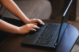 為什么拼多多客服回復率低?如何有效提升?