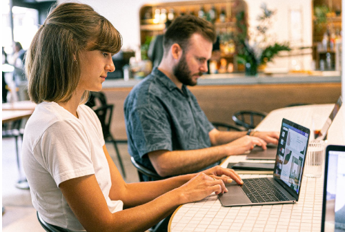 網(wǎng)店美工與網(wǎng)店設(shè)計的異同特征