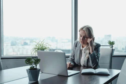 天貓客服必備電話溝通技巧與話術